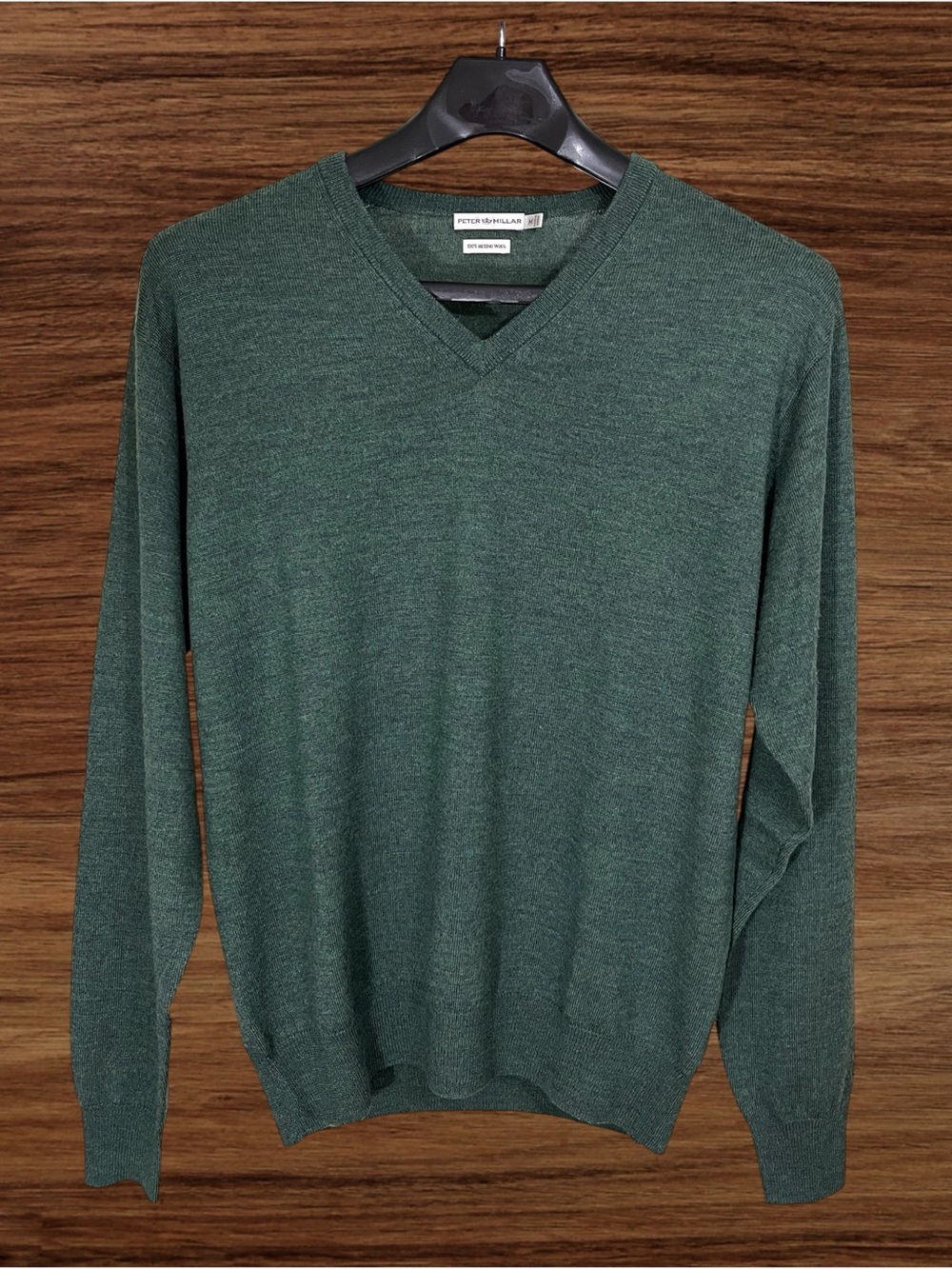Peter Millar Merino Wool Green V-Neck Sweater. Medium